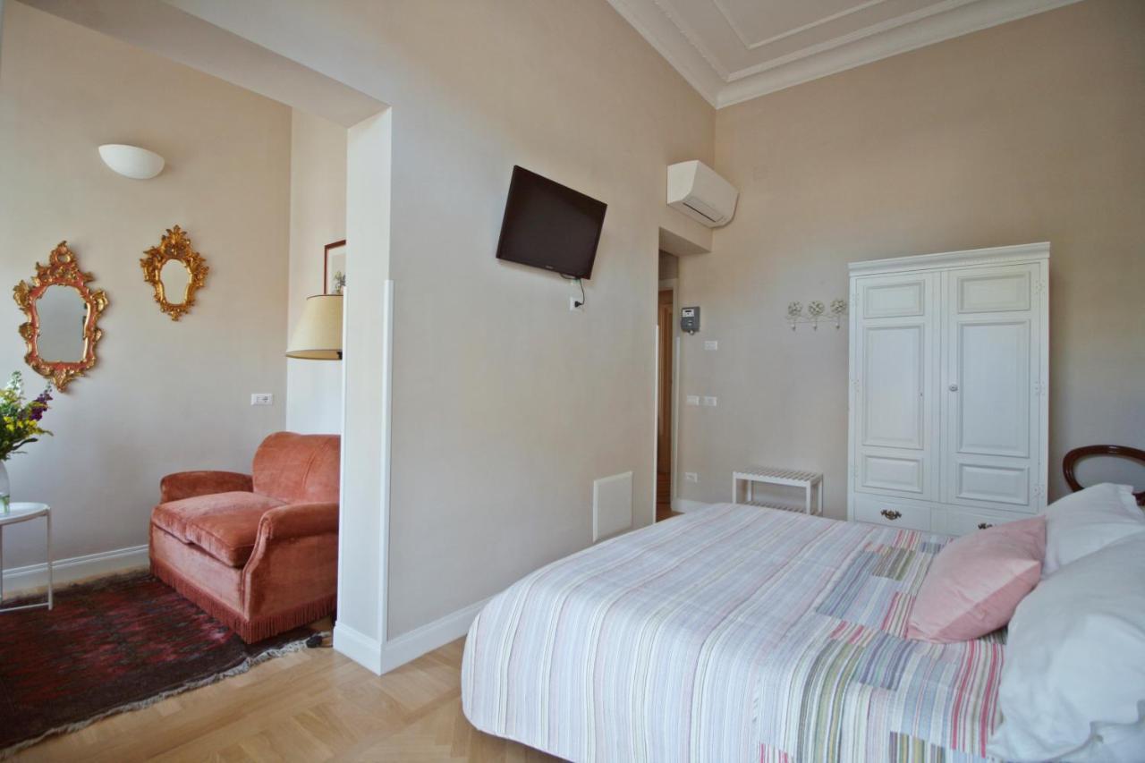 Beautiful In The Heart Of Trastevere Apartment